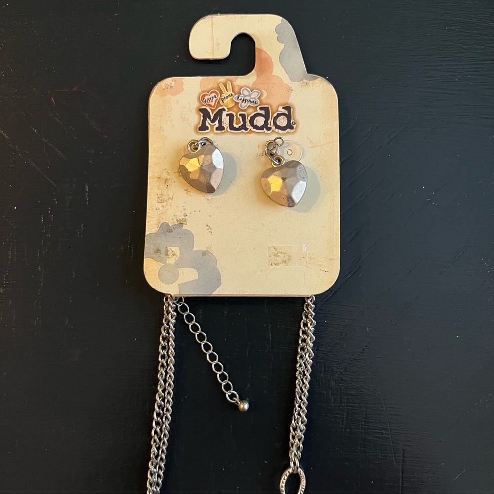 Vintage Mudd Necklace and Earring Set